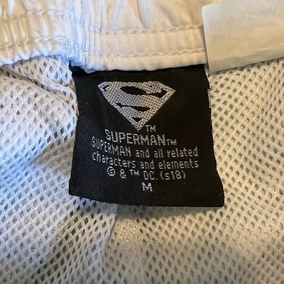 Superman Hawaiian Swim Trunks, Size Medium - Picture 3 of 3